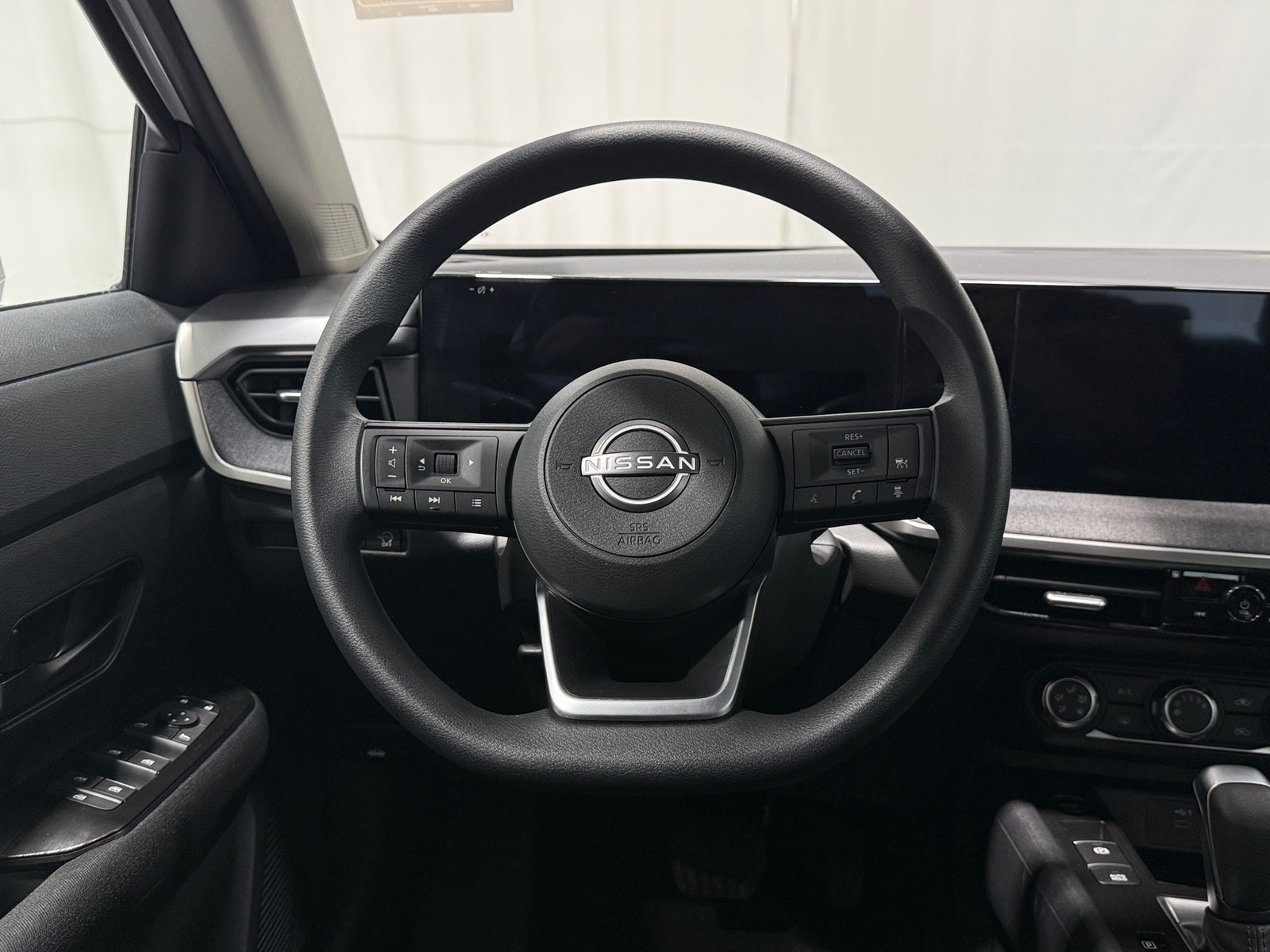 Thumbnail: 2026 Nissan Kicks - 5