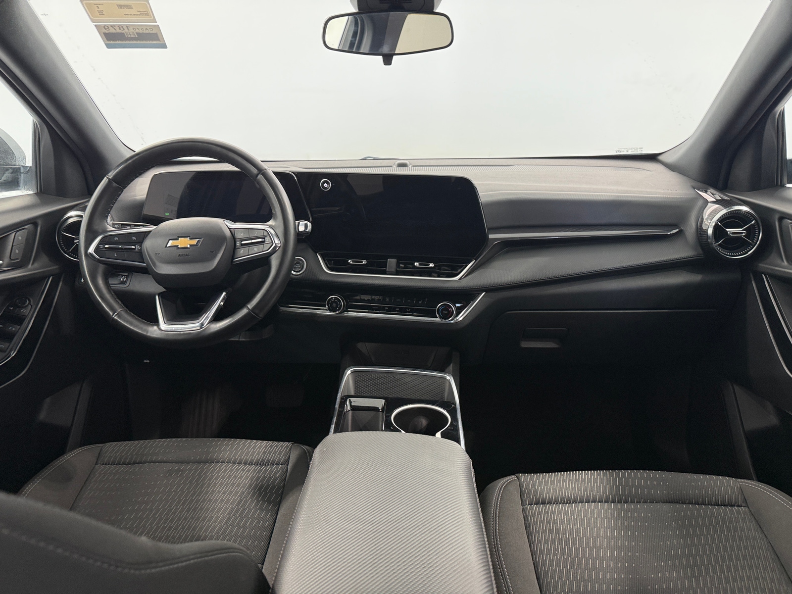 Thumbnail: 2025 Chevrolet Equinox - 3