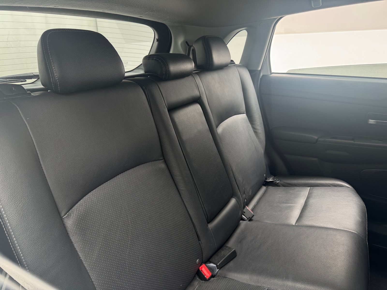 Thumbnail: 2017 Mitsubishi Outlander Sport - 5