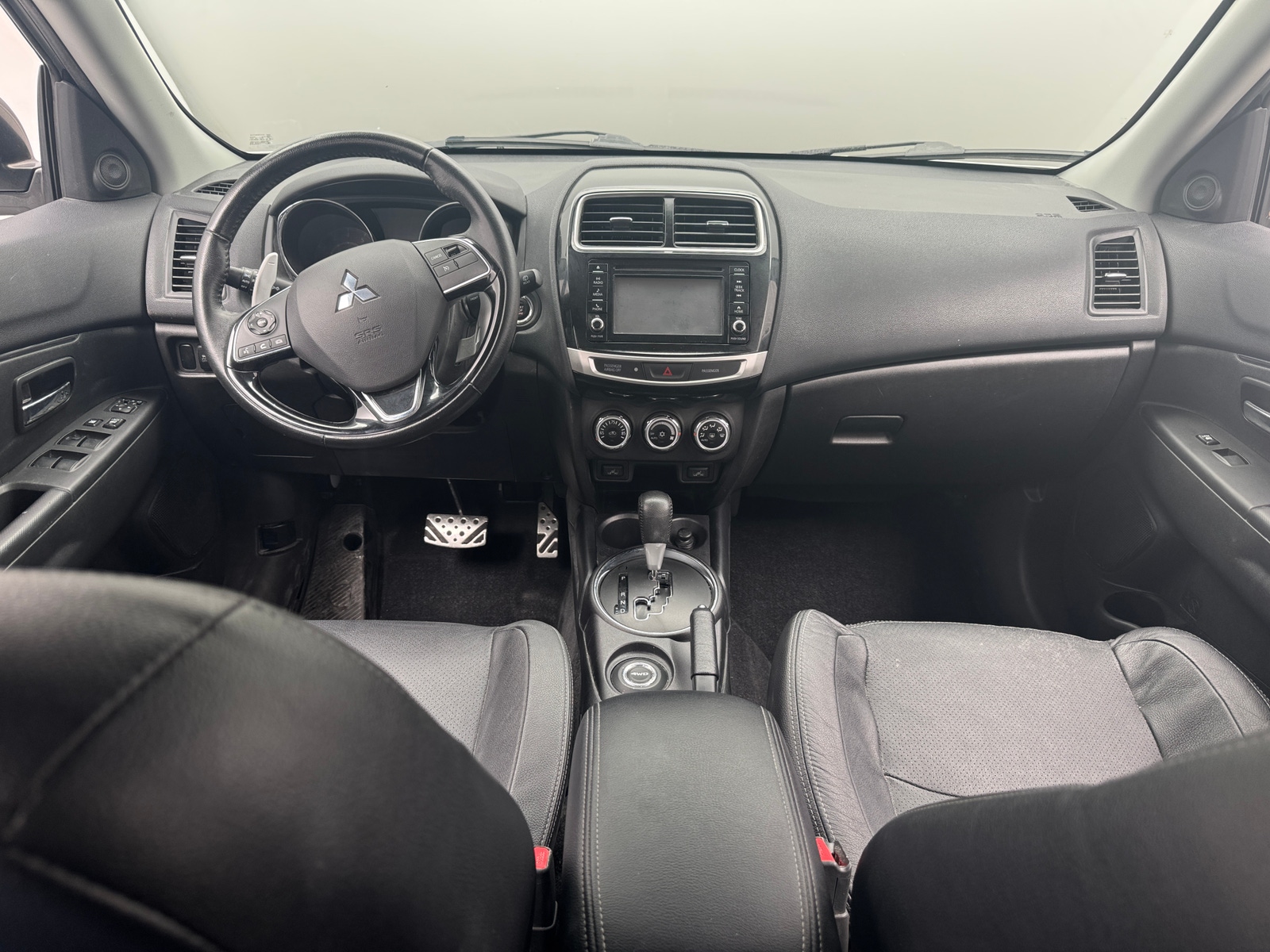 Thumbnail: 2017 Mitsubishi Outlander Sport - 2