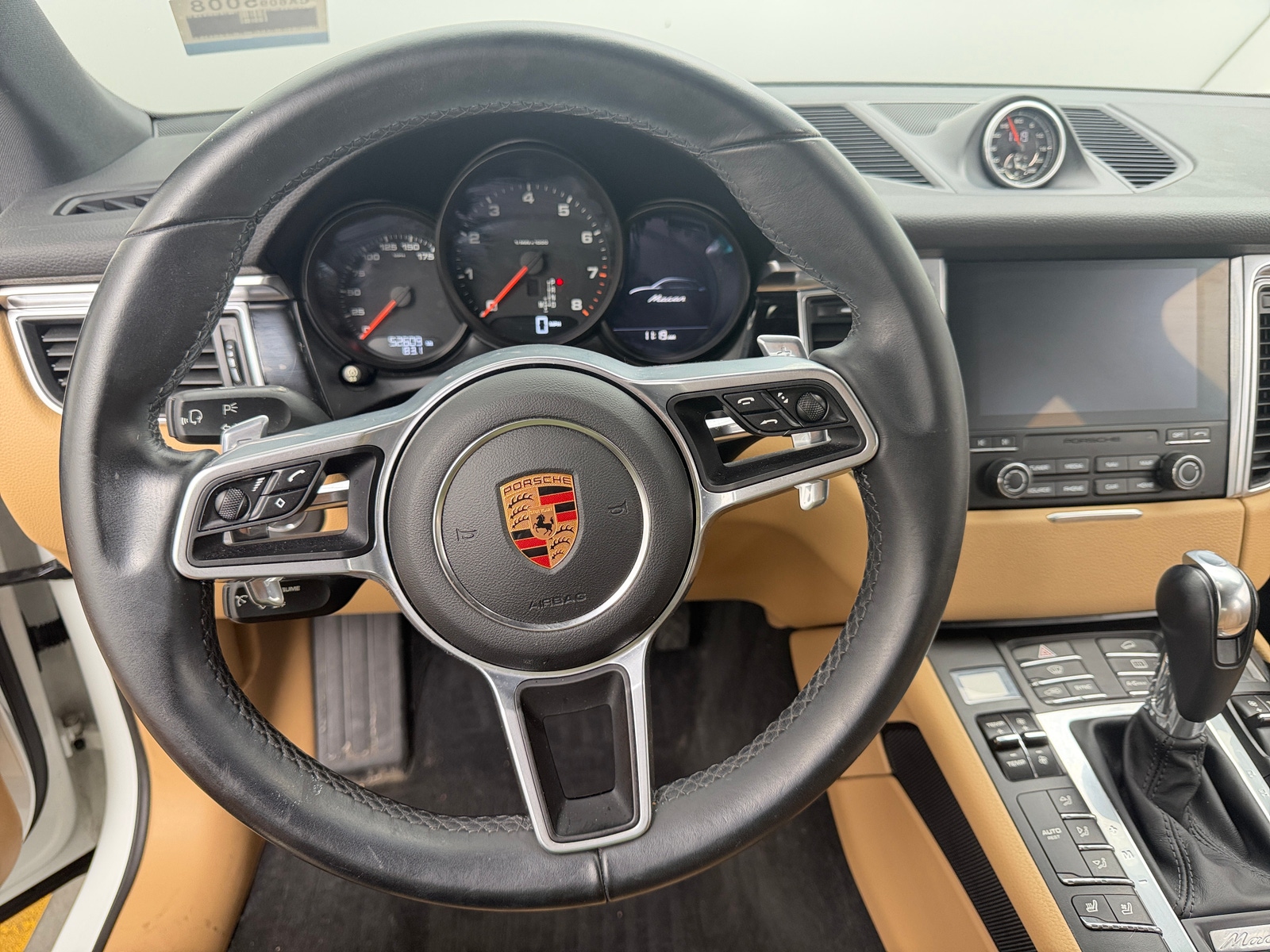 Thumbnail: 2018 Porsche Macan - 4