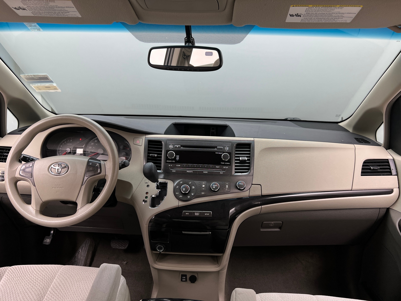 Thumbnail: 2012 Toyota Sienna - 3