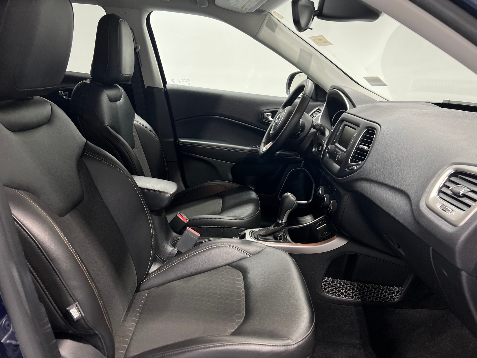 Thumbnail: 2018 Jeep Compass - 2