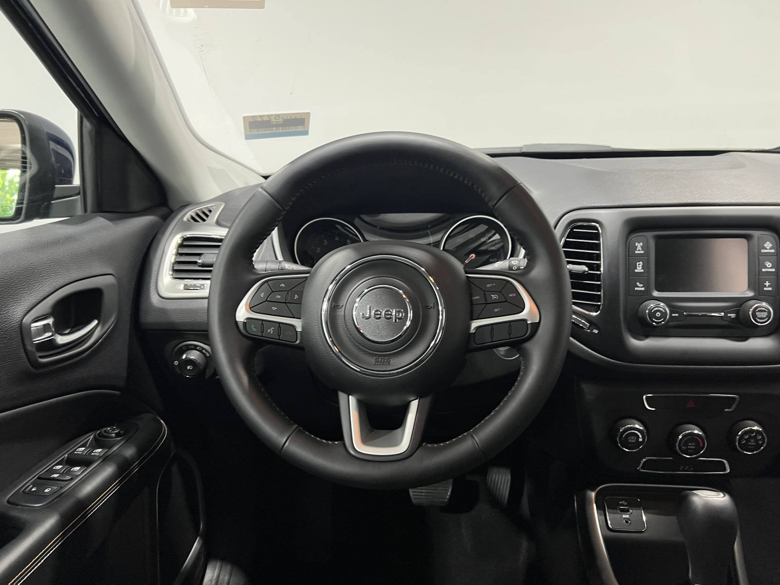 Thumbnail: 2018 Jeep Compass - 5