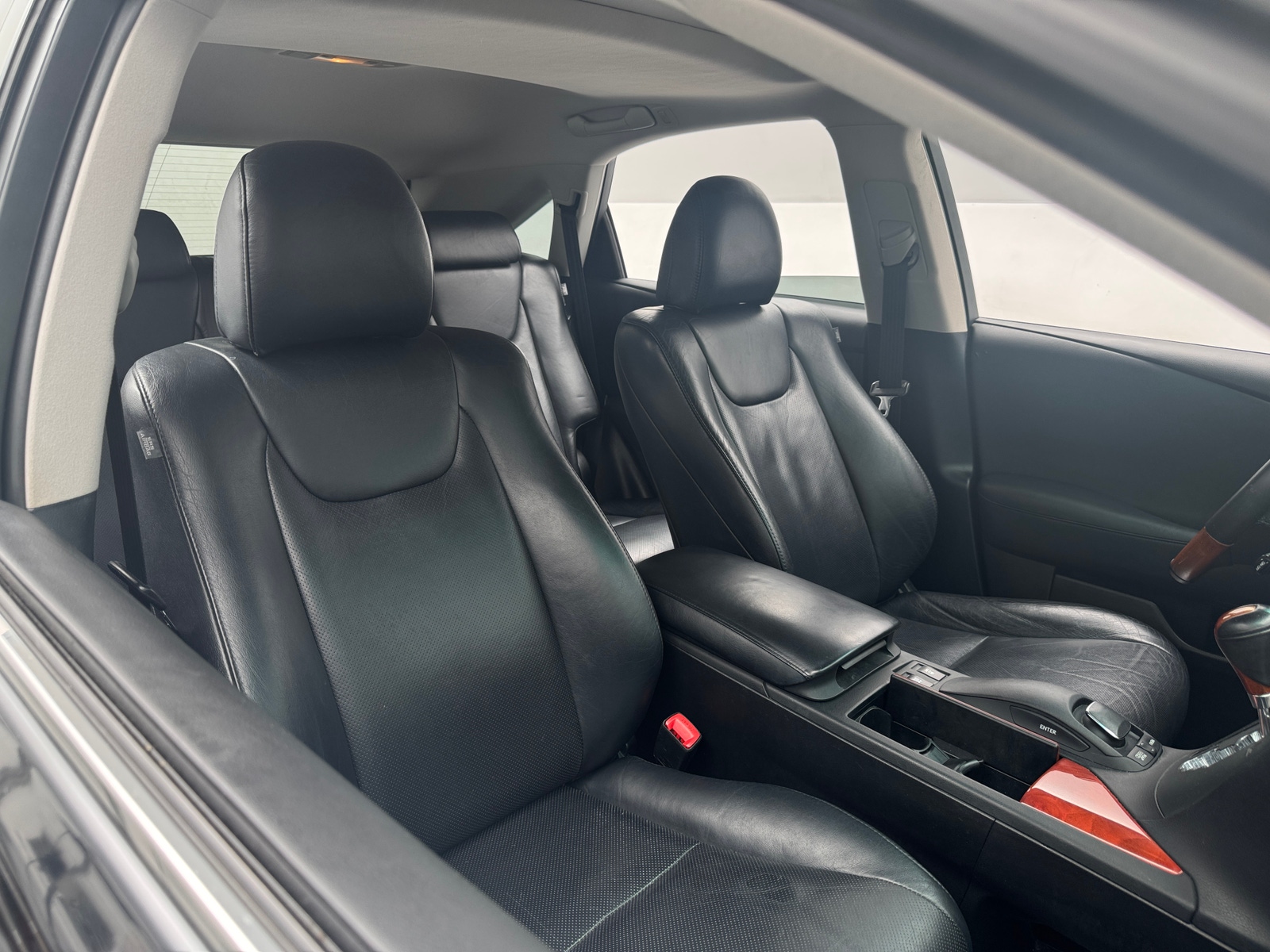 Thumbnail: 2010 Lexus RX - 2