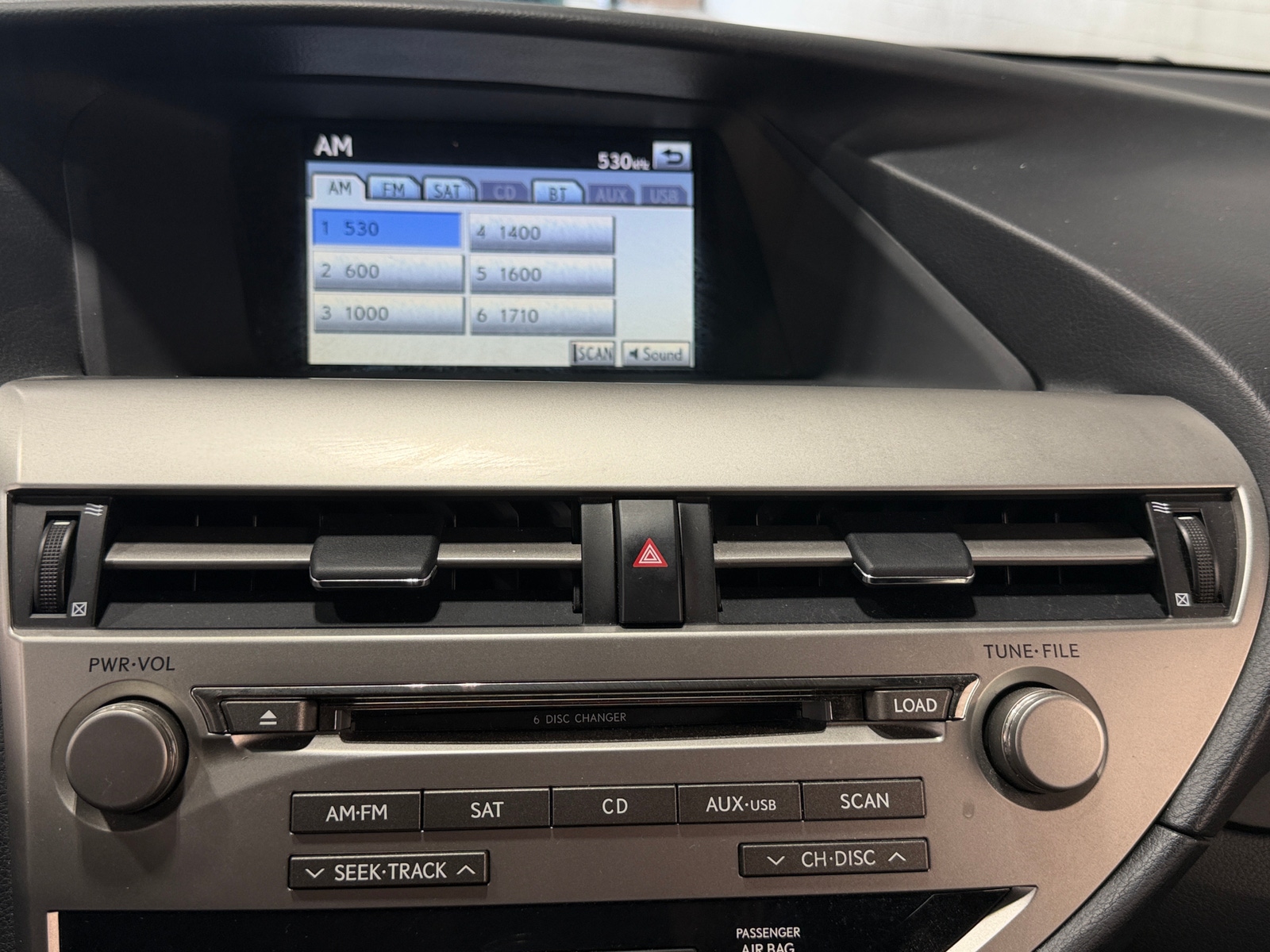 Thumbnail: 2010 Lexus RX - 4