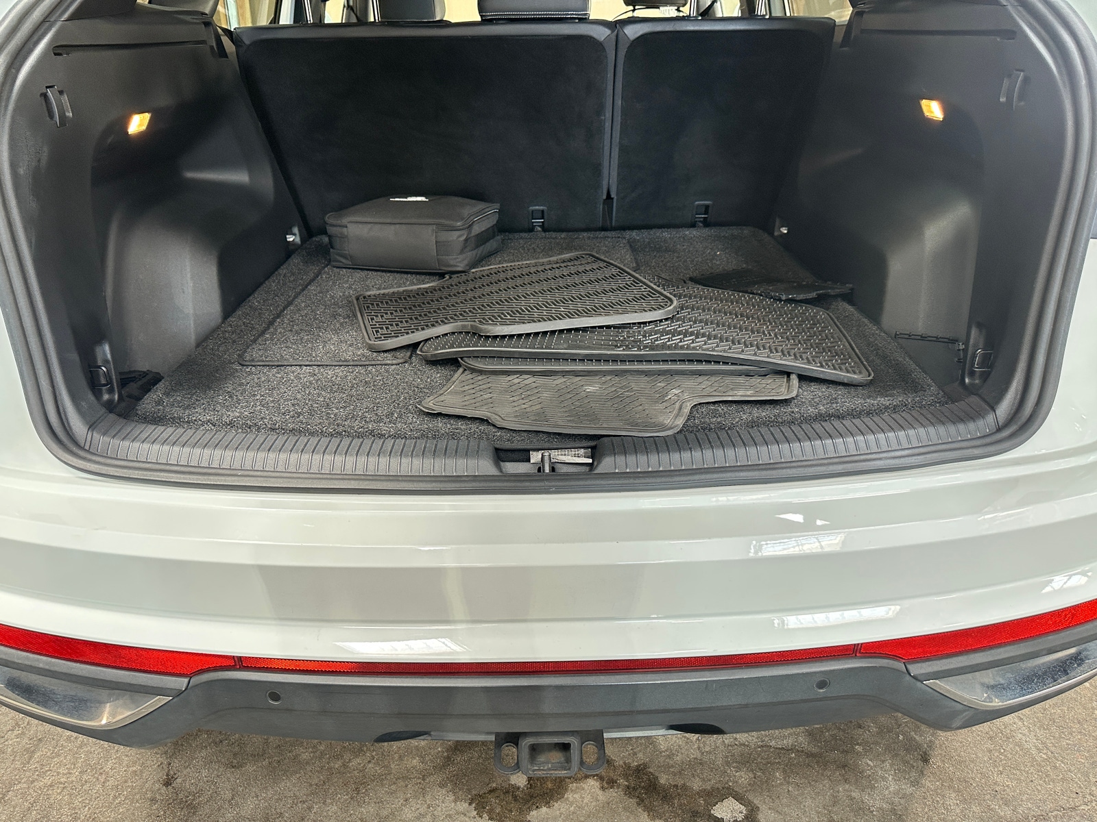 Thumbnail: 2021 Volkswagen Atlas - 6