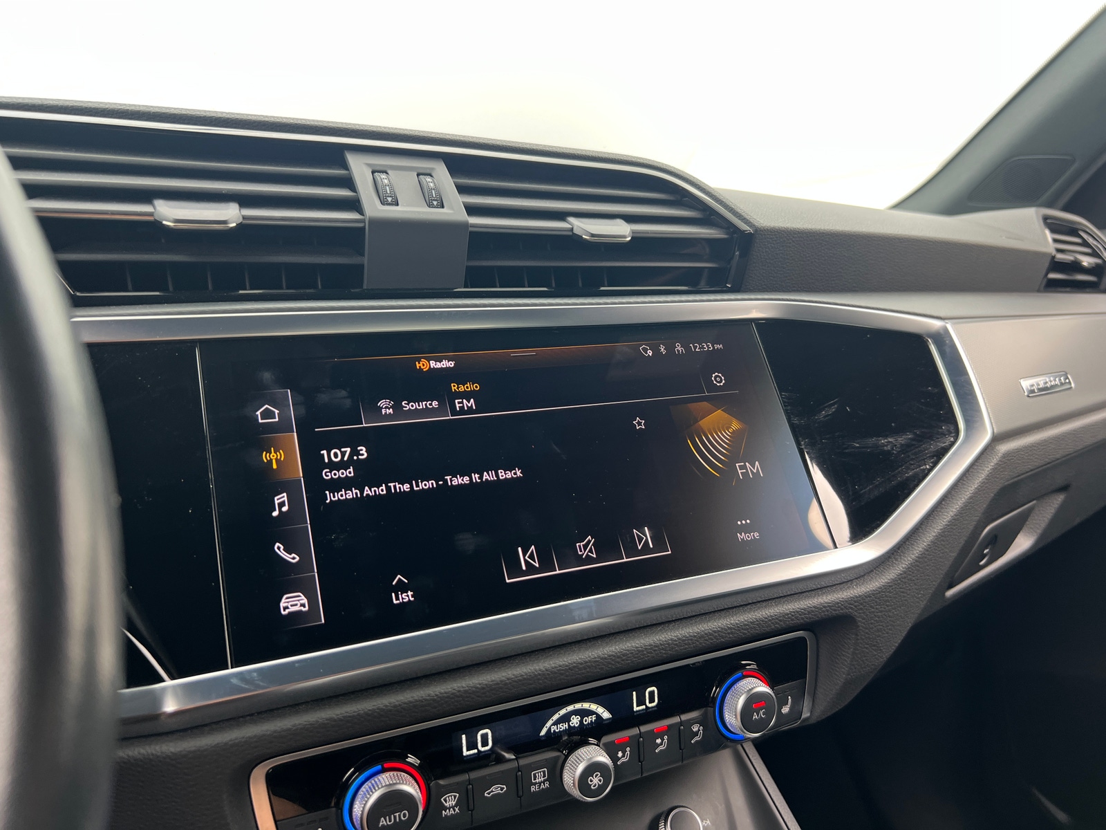 Thumbnail: 2023 Audi Q3 - 3