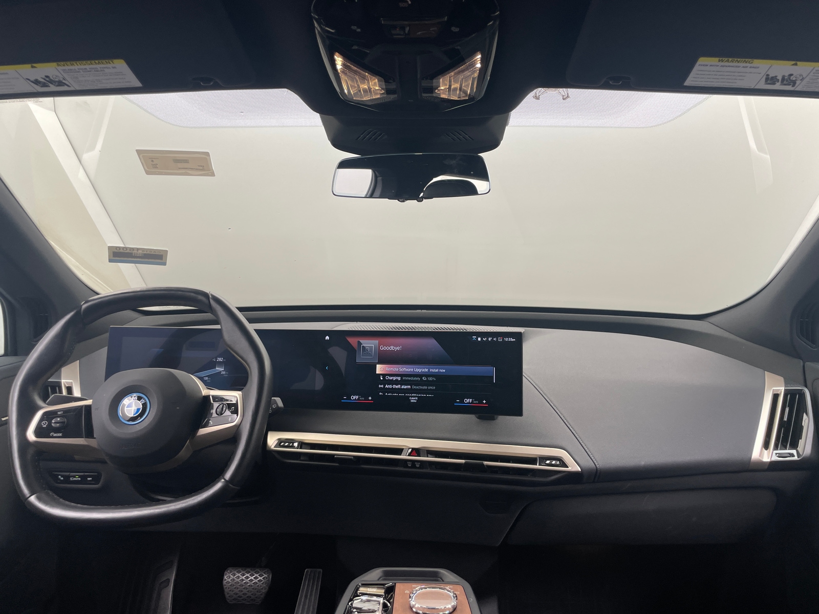 Thumbnail: 2023 BMW iX - 2