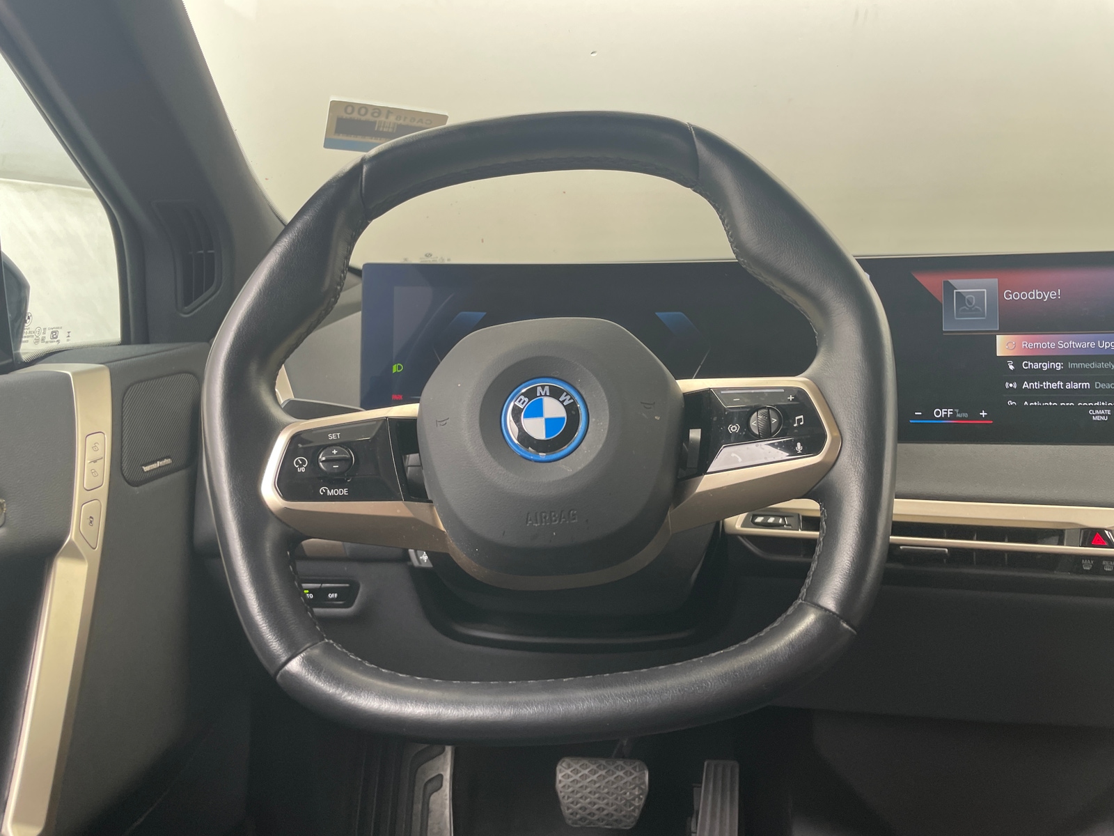 Thumbnail: 2023 BMW iX - 4