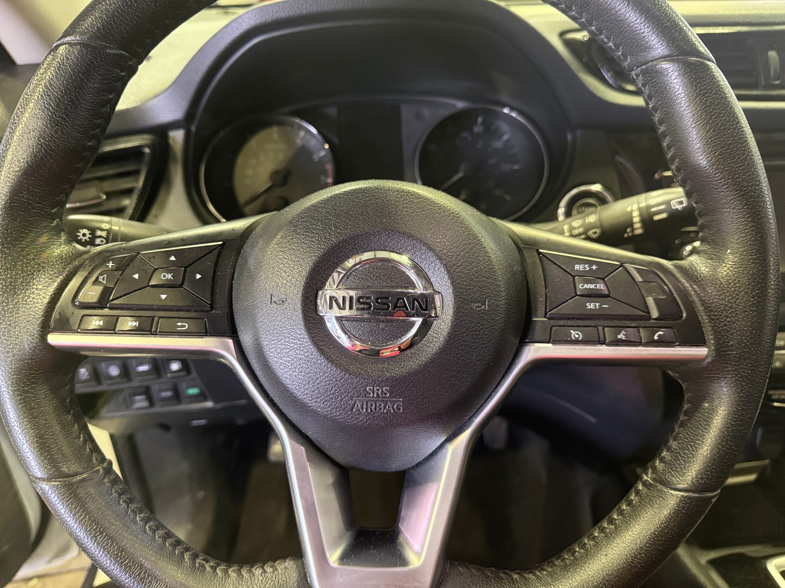 Thumbnail: 2020 Nissan Rogue - 5