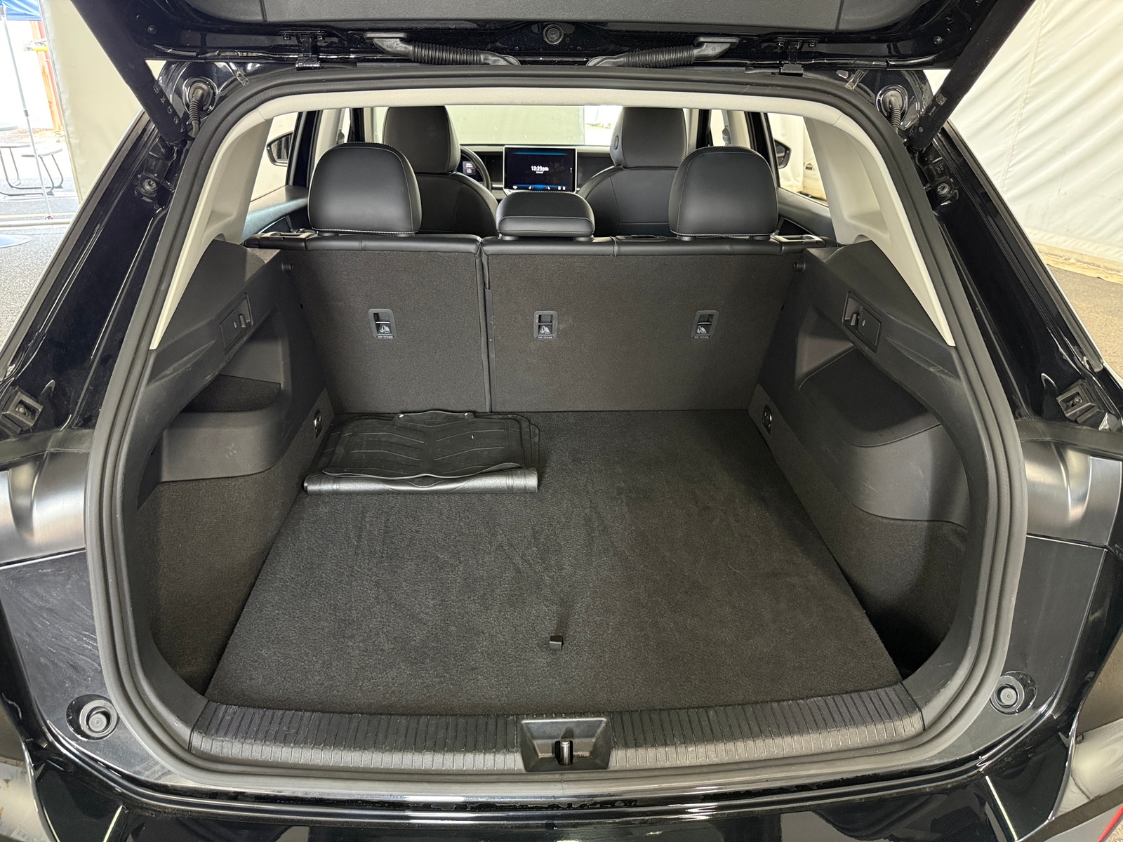 Thumbnail: 2026 Volkswagen Tiguan - 6