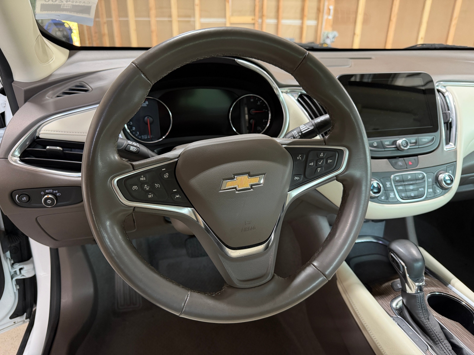 Thumbnail: 2024 Chevrolet Malibu - 4