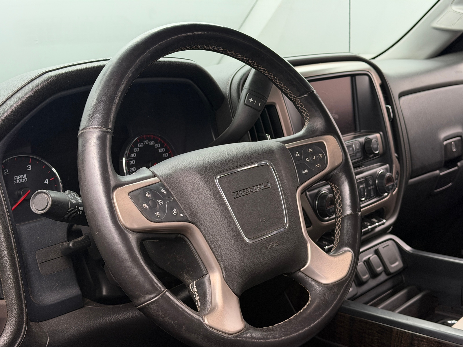 Thumbnail: 2015 GMC Sierra 2500 - 4