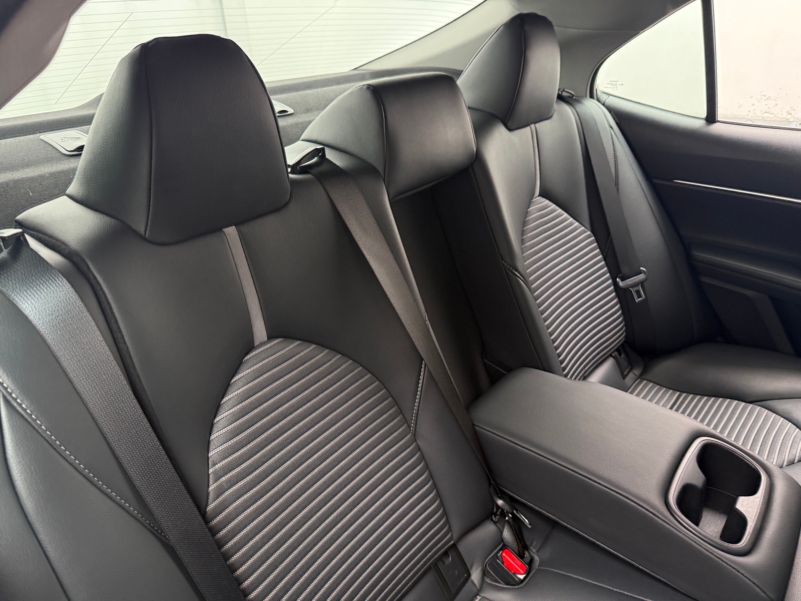 Thumbnail: 2019 Toyota Camry - 6