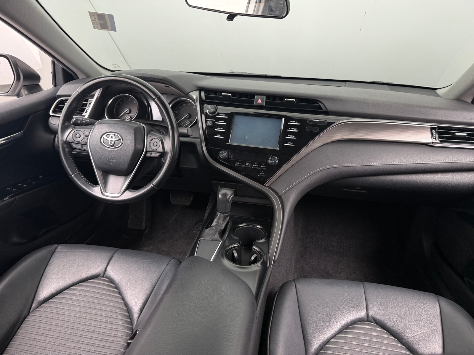 Thumbnail: 2019 Toyota Camry - 3