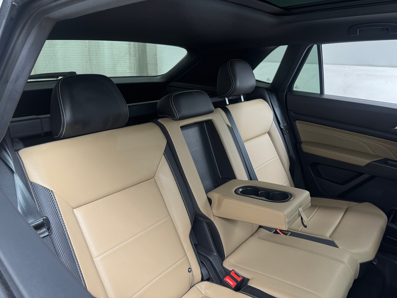 Thumbnail: 2023 Volkswagen Atlas - 5