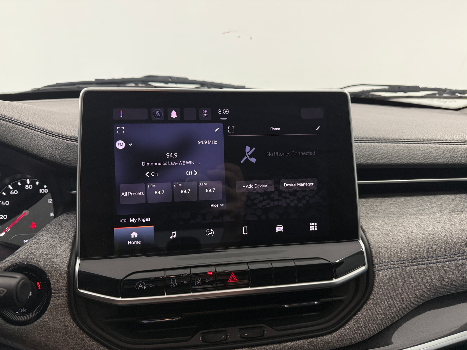 Thumbnail: 2022 Jeep Compass - 4