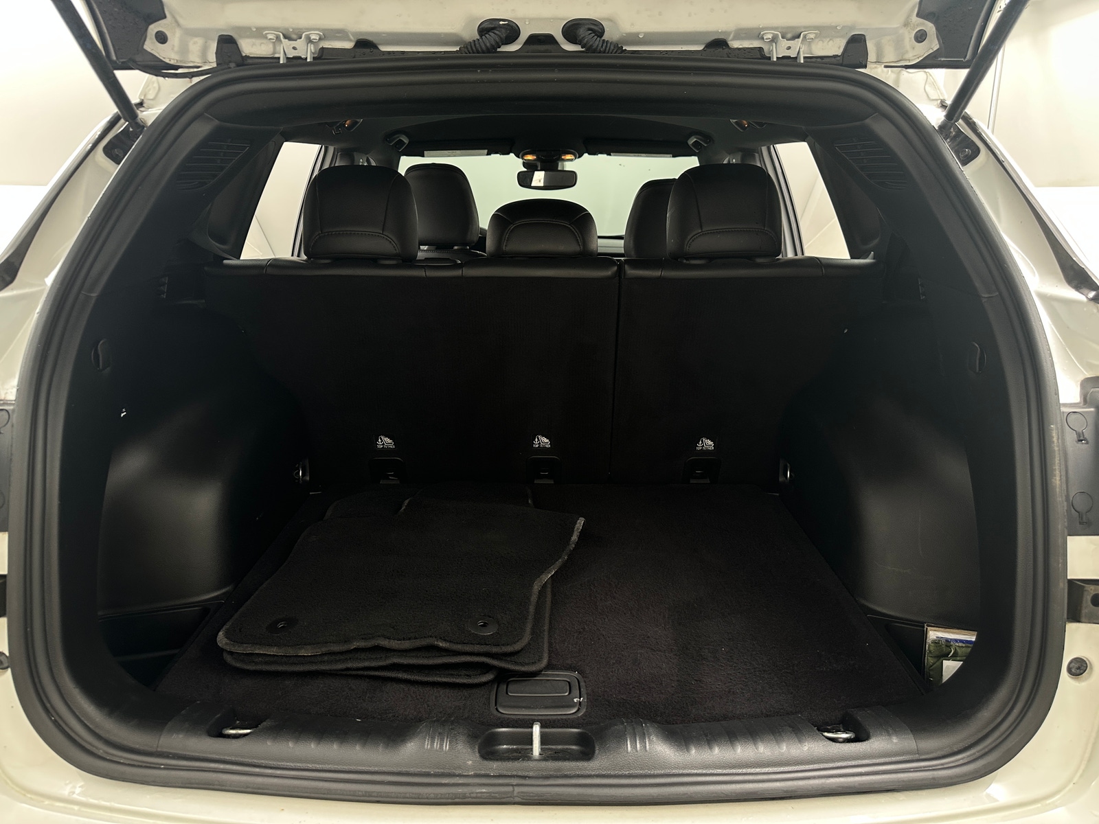 Thumbnail: 2023 Jeep Compass - 6