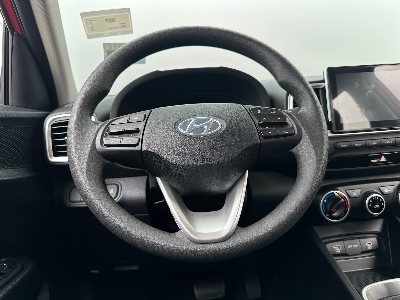 Thumbnail: 2026 Hyundai Venue - 5