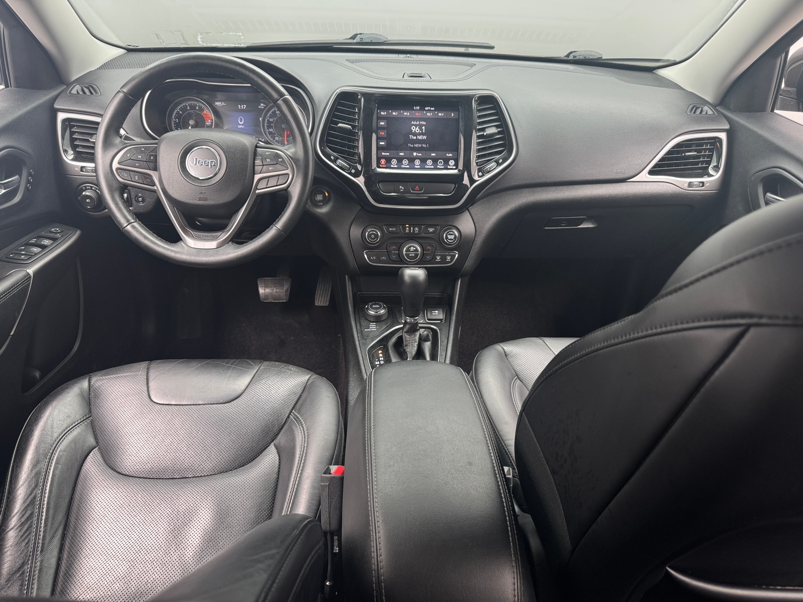 Thumbnail: 2019 Jeep Cherokee - 2