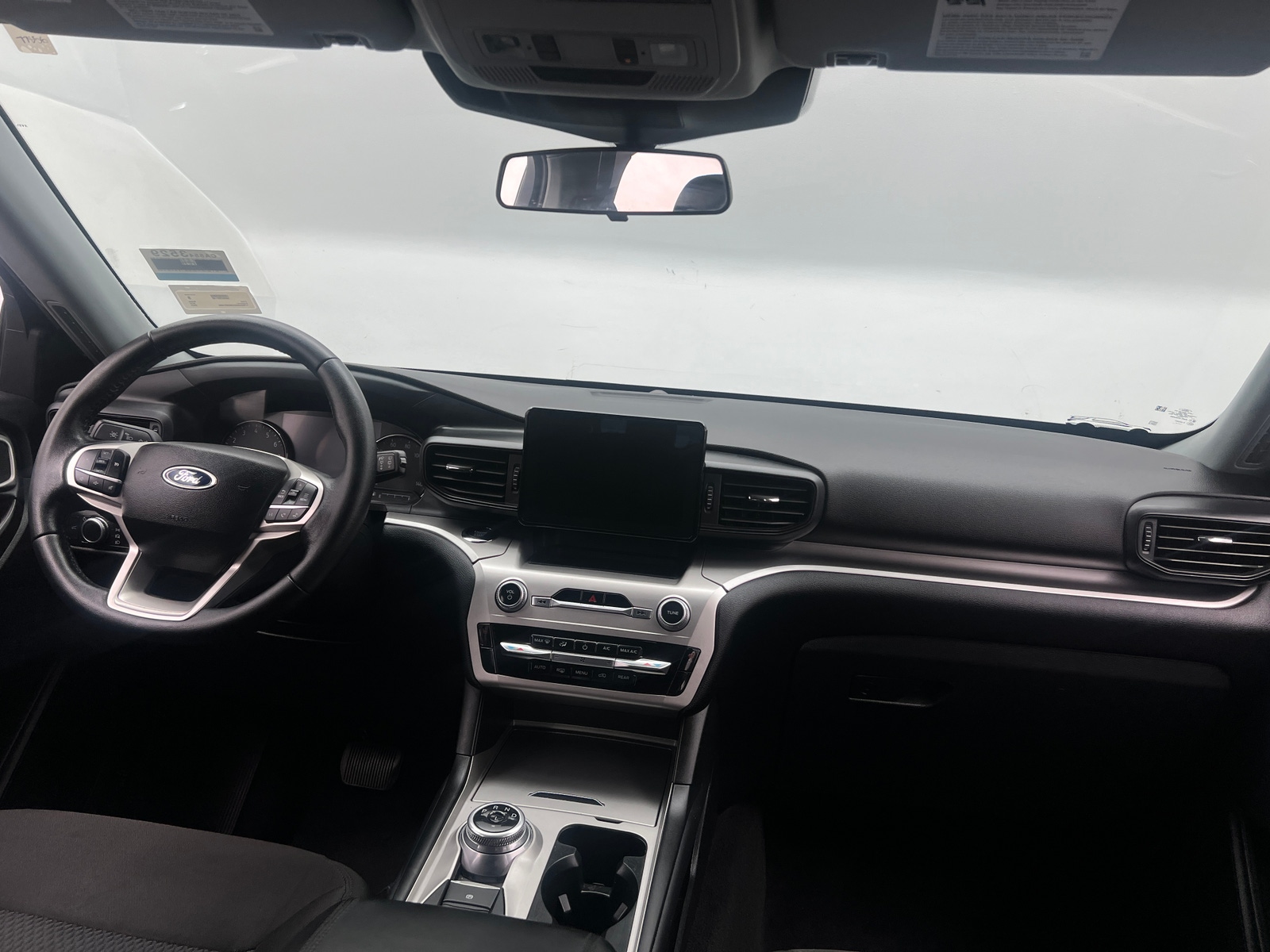 Thumbnail: 2022 Ford Explorer - 3