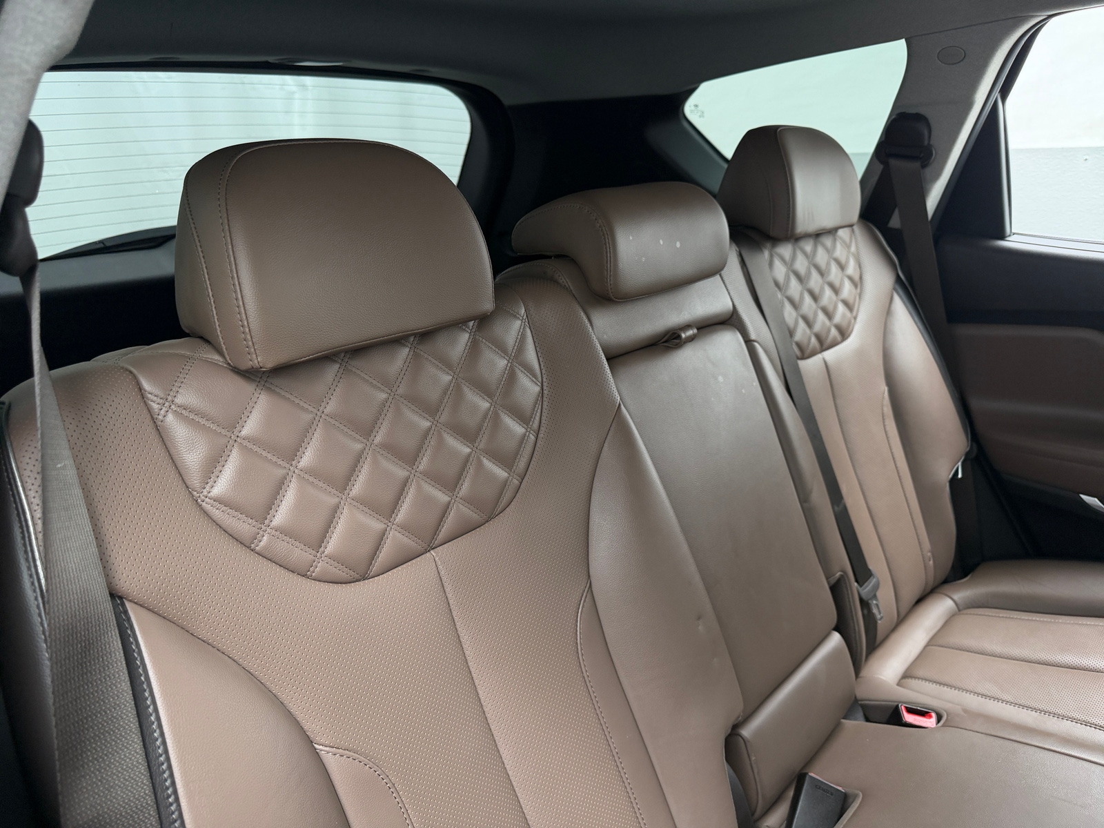 Thumbnail: 2022 Hyundai Santa Fe - 5