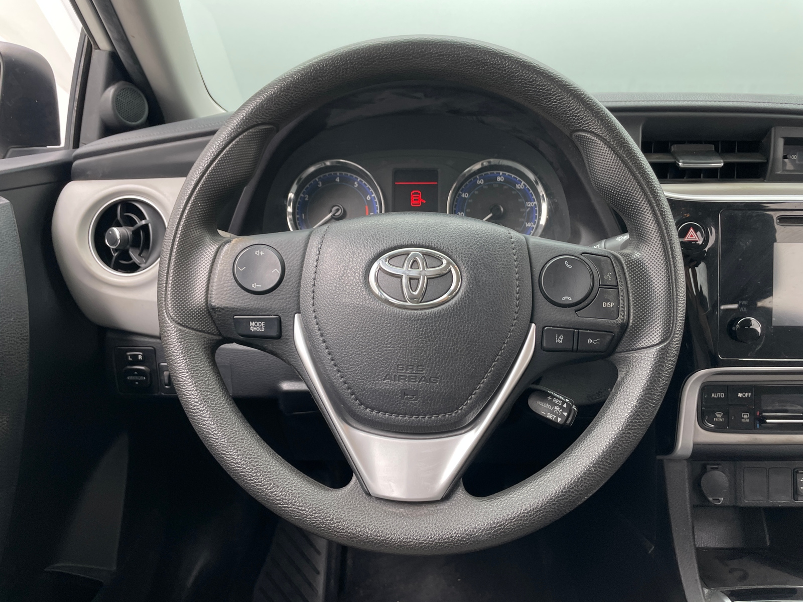 Thumbnail: 2018 Toyota Corolla - 5