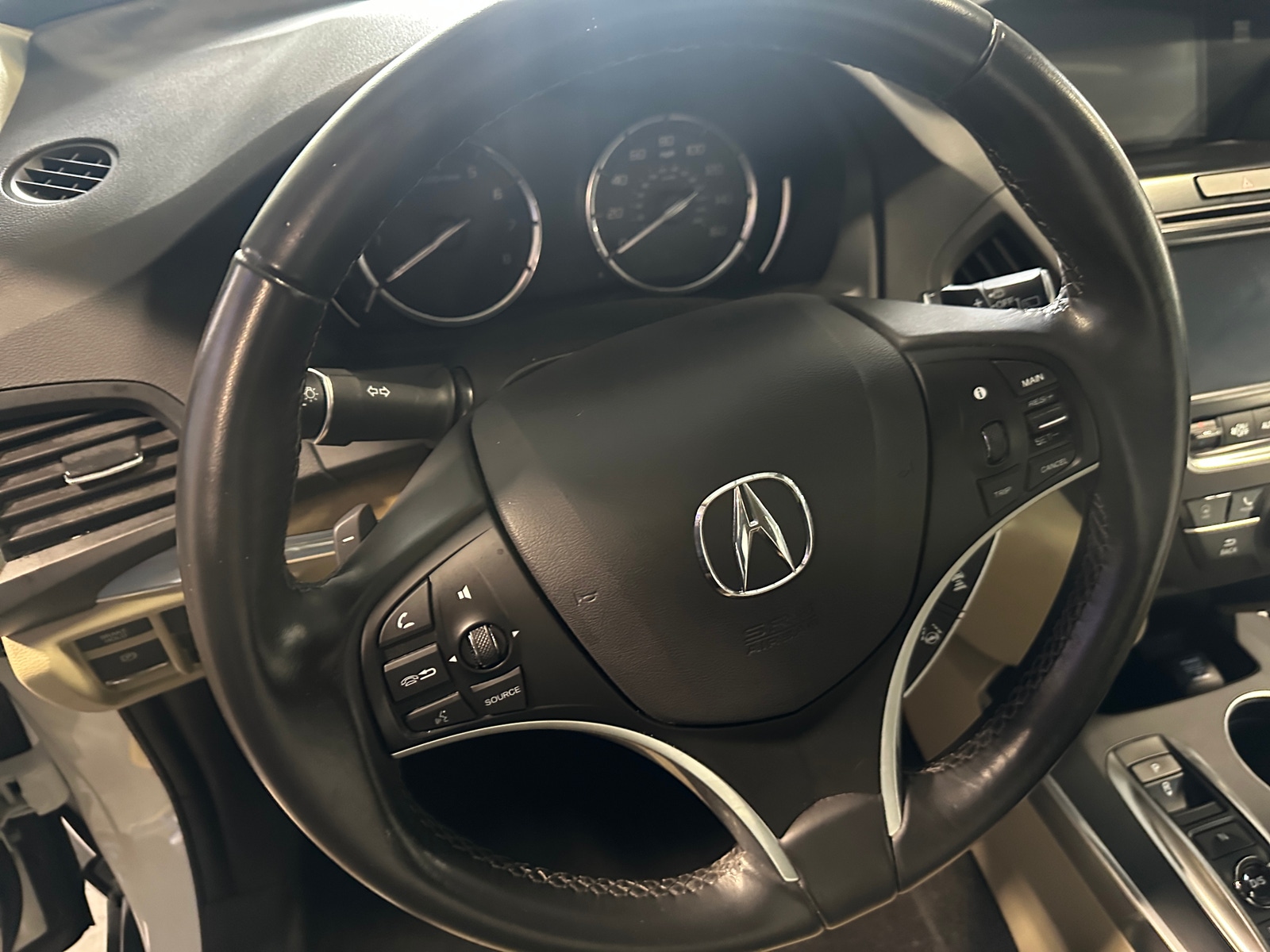 Thumbnail: 2020 Acura MDX - 4