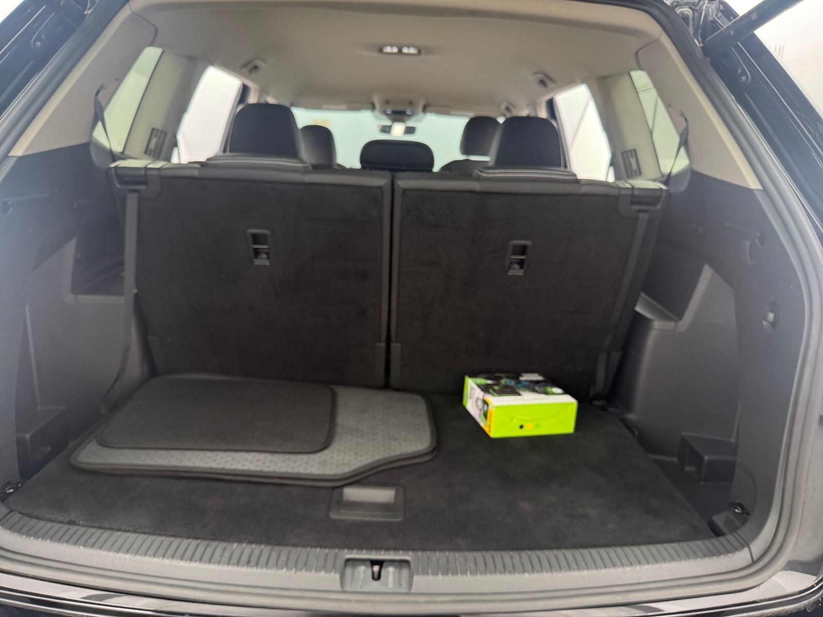 Thumbnail: 2026 Volkswagen Atlas - 6