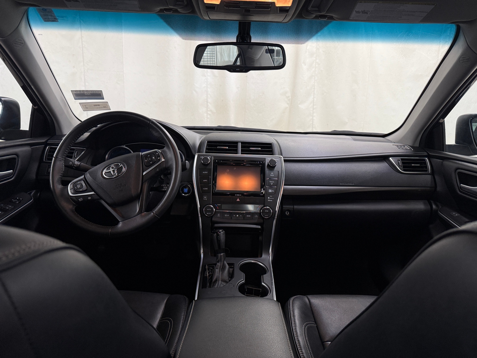 Thumbnail: 2017 Toyota Camry - 2