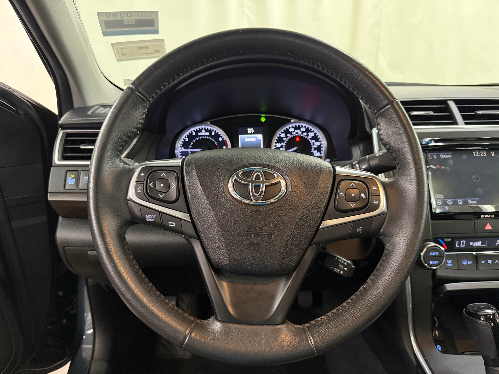 Thumbnail: 2017 Toyota Camry - 4