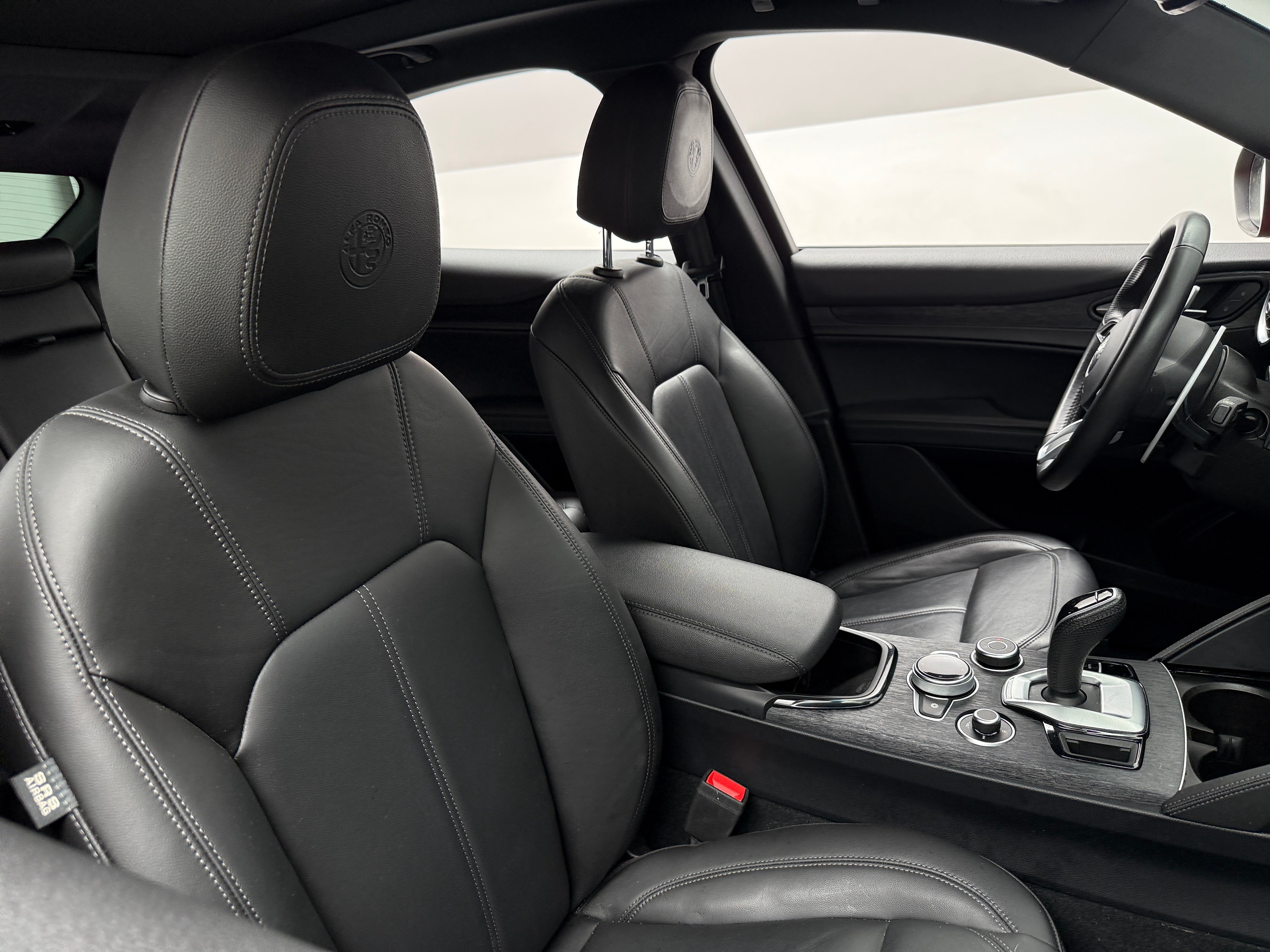 2024 Alfa Romeo Stelvio