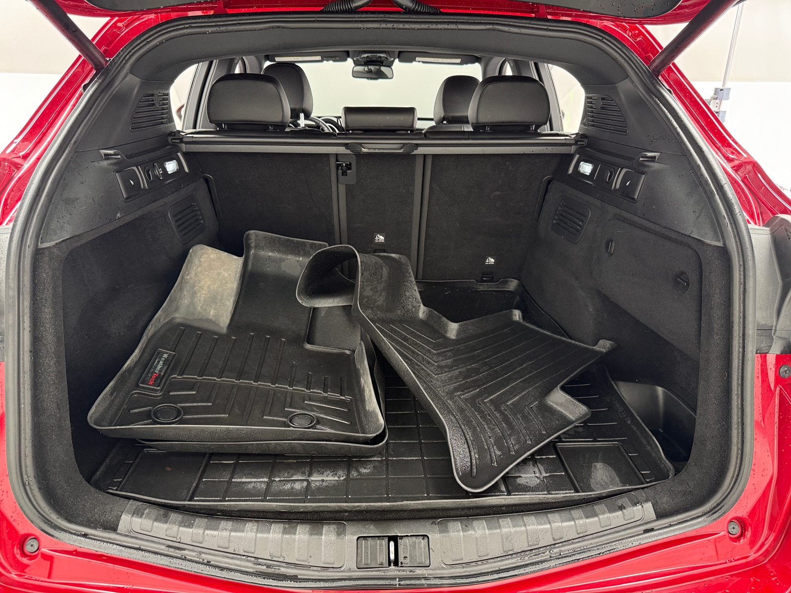 Thumbnail: 2024 Alfa Romeo Stelvio - 6