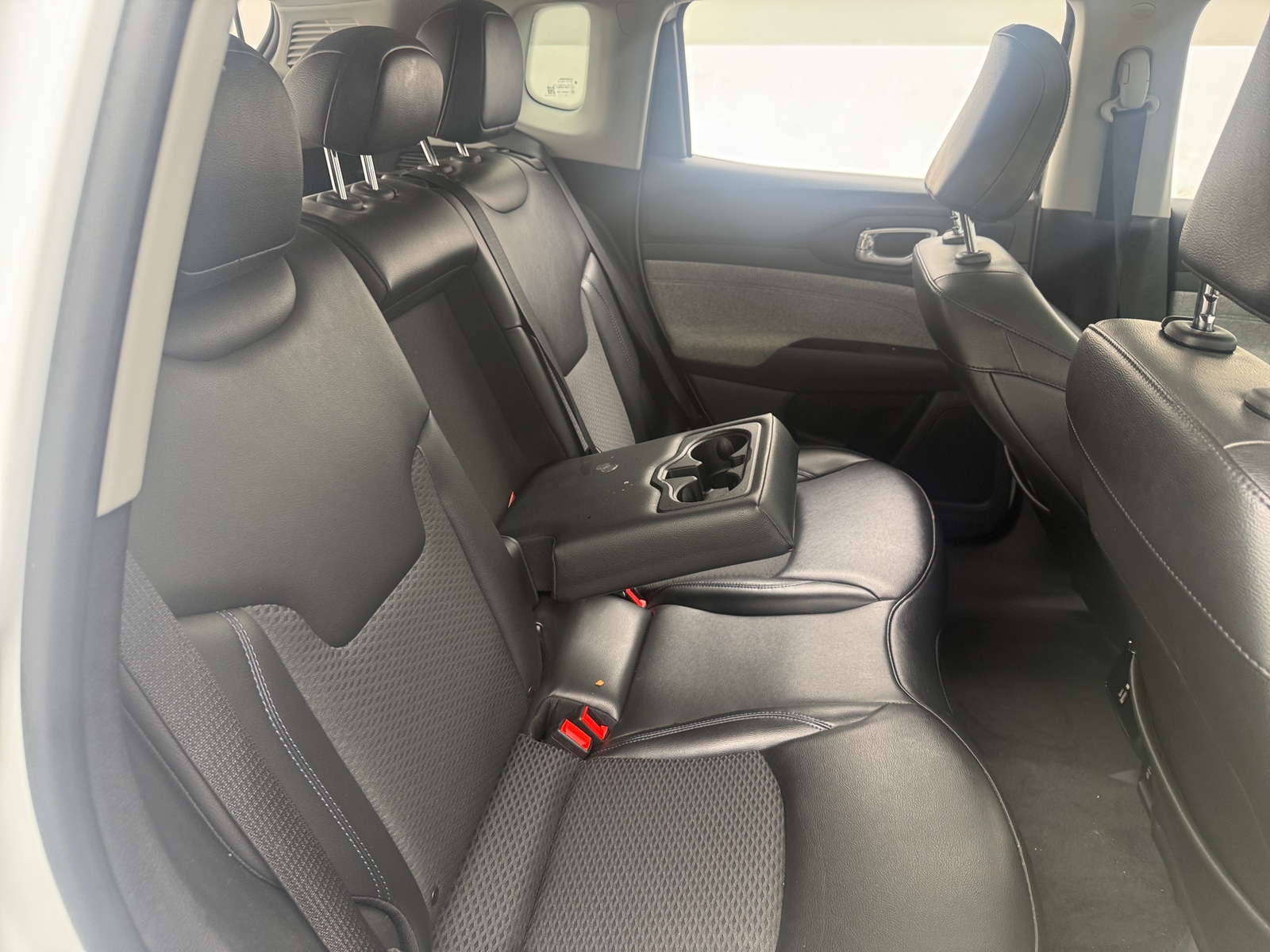 Thumbnail: 2022 Jeep Compass - 6