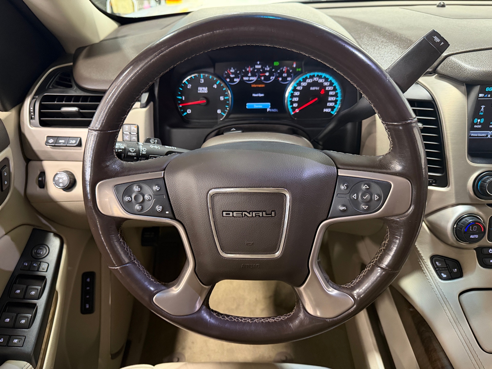 Thumbnail: 2018 GMC Yukon - 4