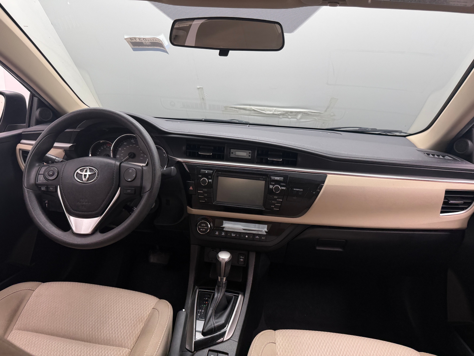 Thumbnail: 2014 Toyota Corolla - 3