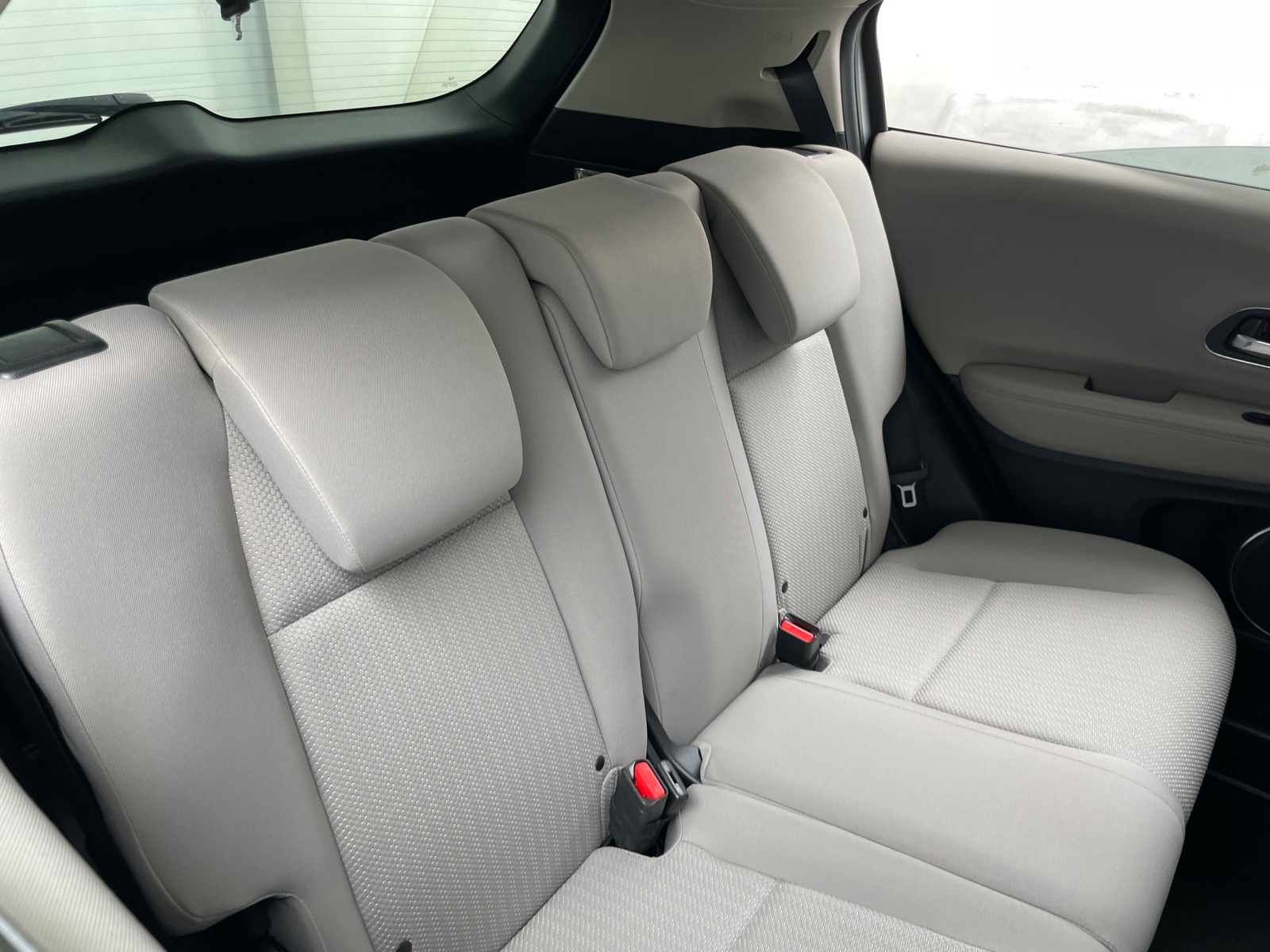 Thumbnail: 2017 Honda HR-V - 6
