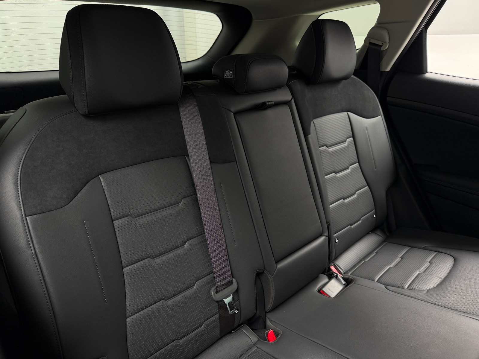 Thumbnail: 2026 Kia Sportage - 5