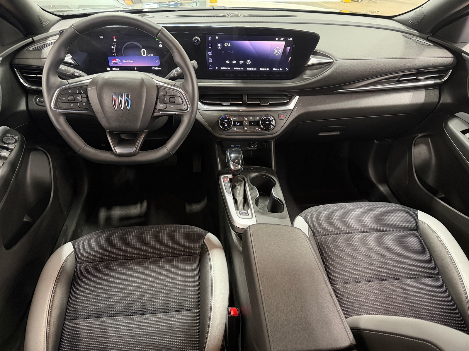 Thumbnail: 2024 Buick Envista - 2
