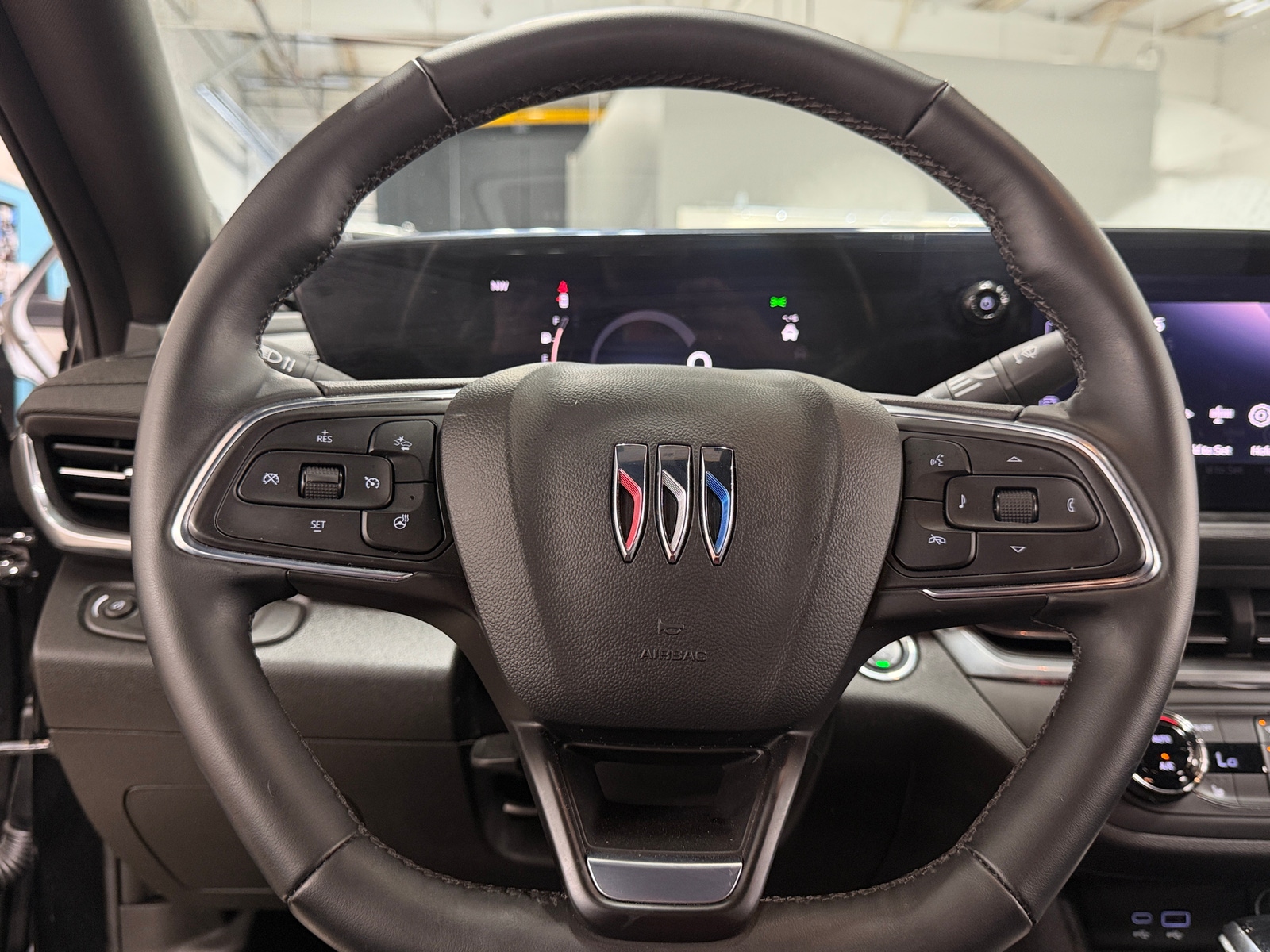 Thumbnail: 2024 Buick Envista - 4