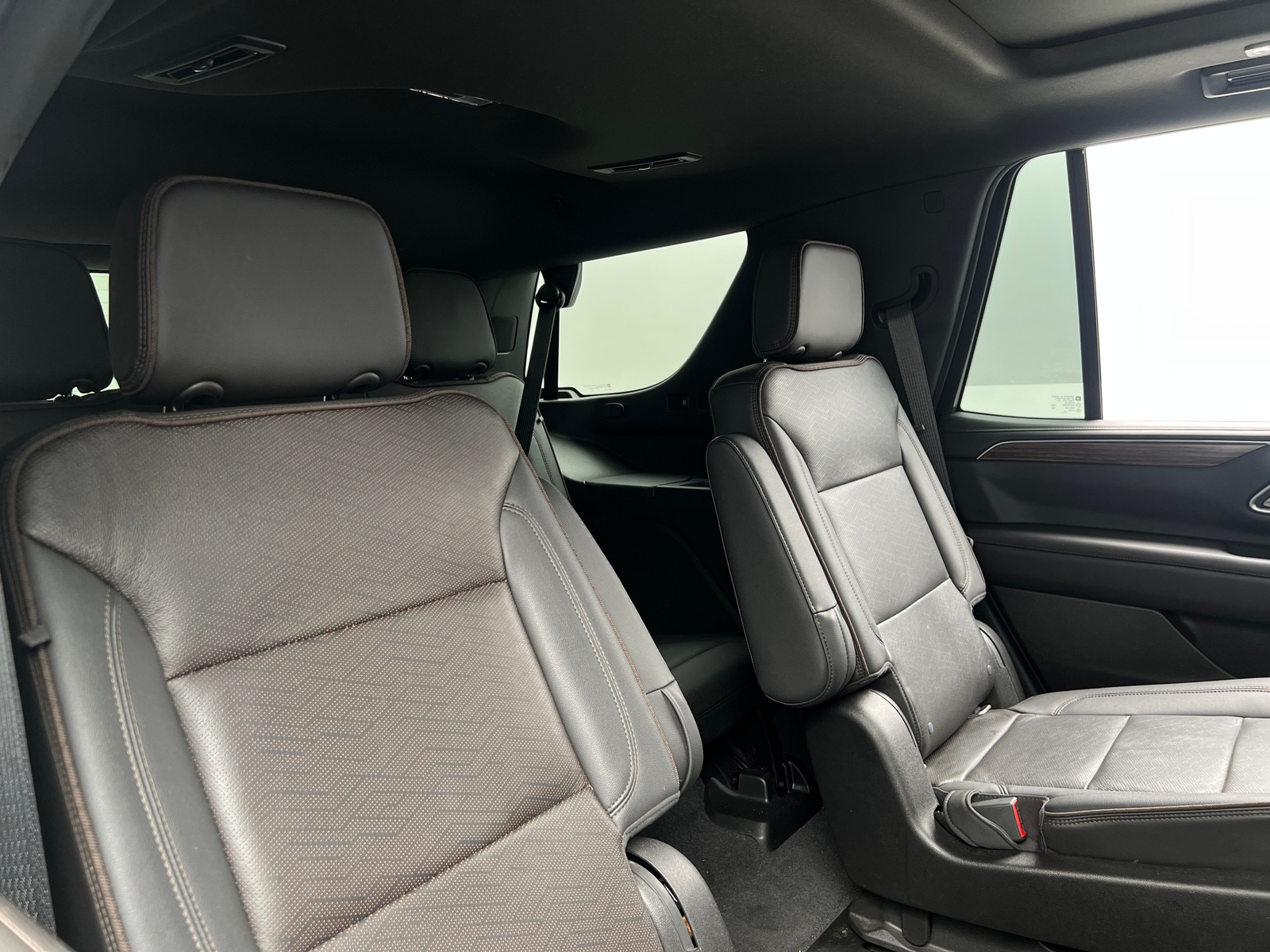Thumbnail: 2021 Chevrolet Tahoe - 5