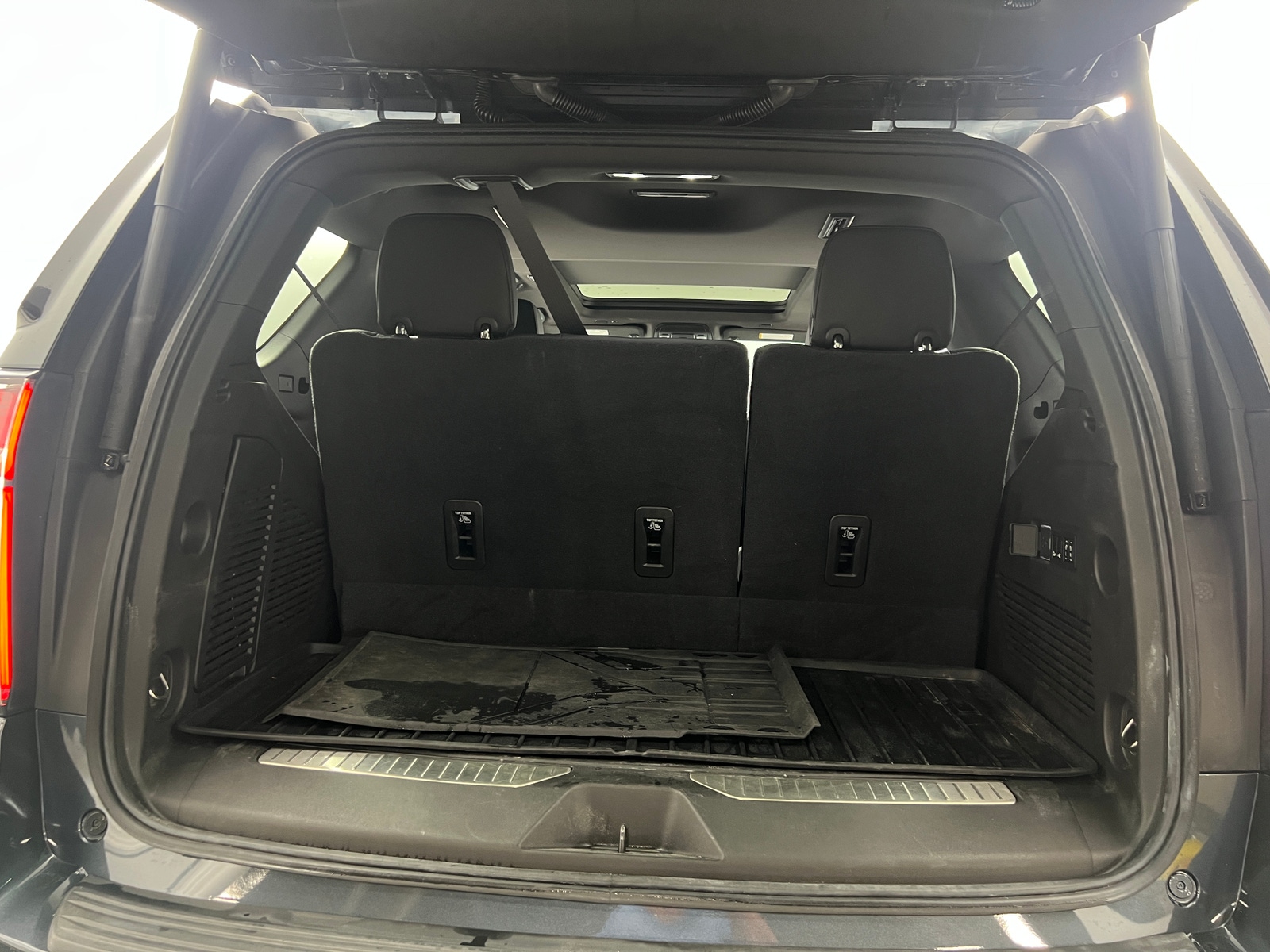 Thumbnail: 2021 Chevrolet Tahoe - 6