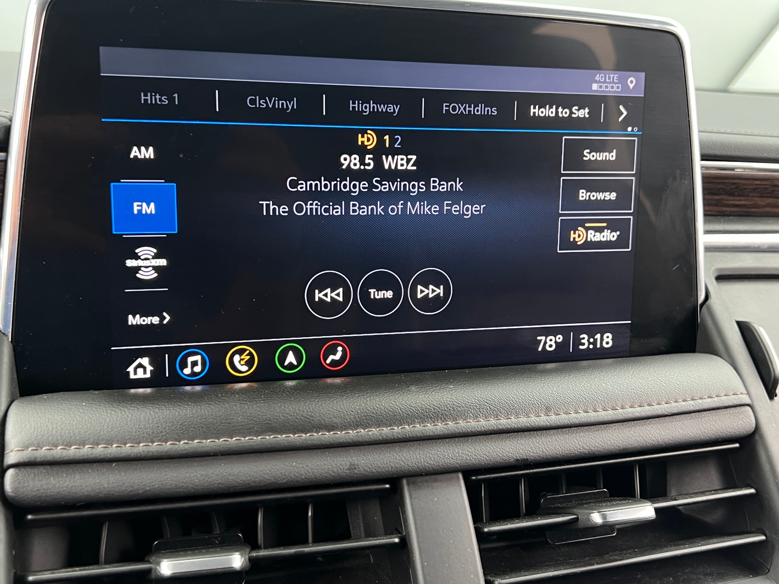 Thumbnail: 2021 Chevrolet Tahoe - 3
