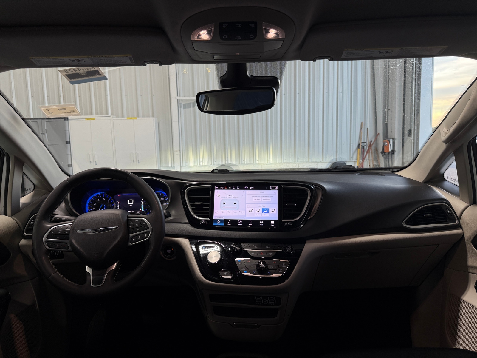 Thumbnail: 2024 Chrysler Pacifica - 2