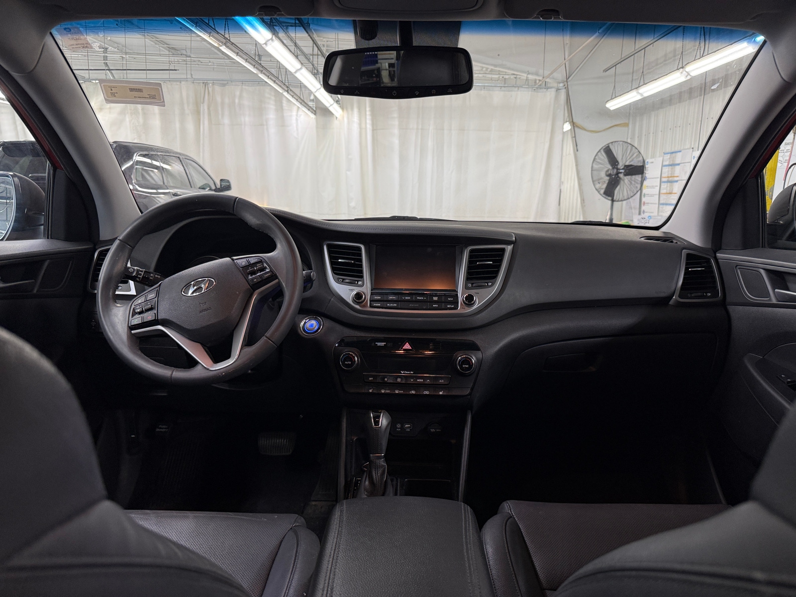 Thumbnail: 2017 Hyundai Tucson - 3