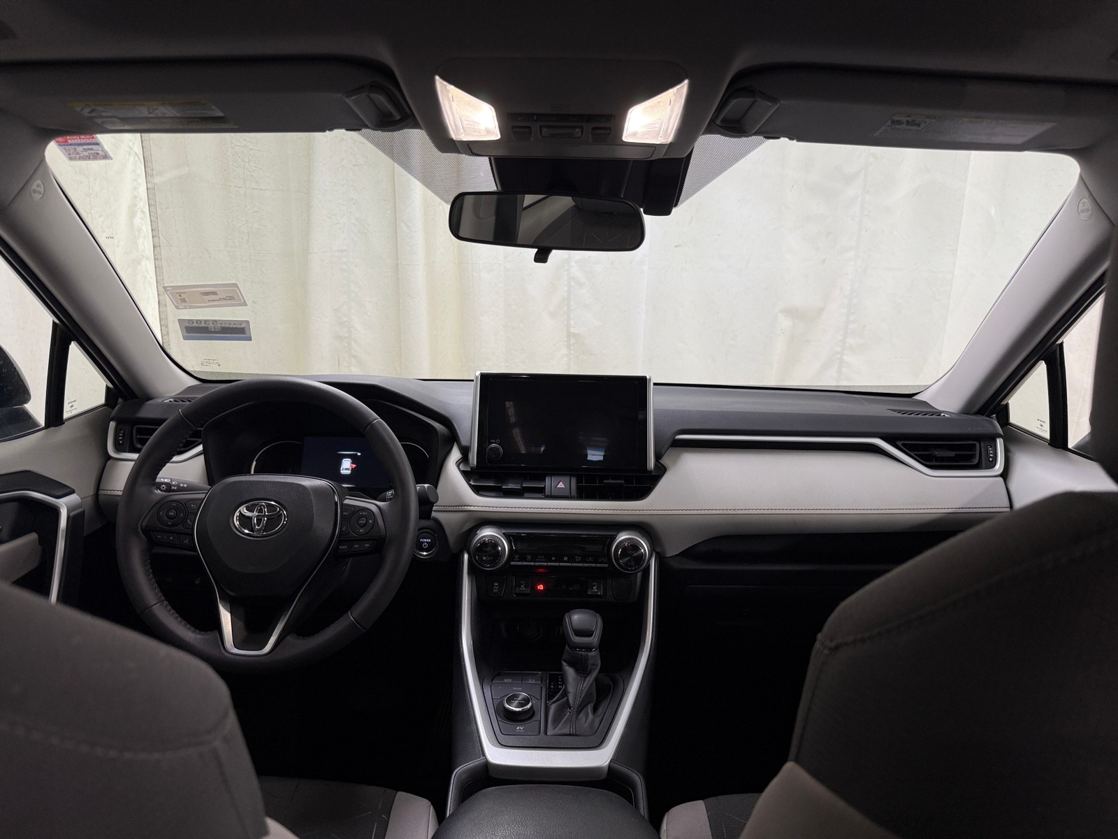 Thumbnail: 2025 Toyota RAV4 - 3