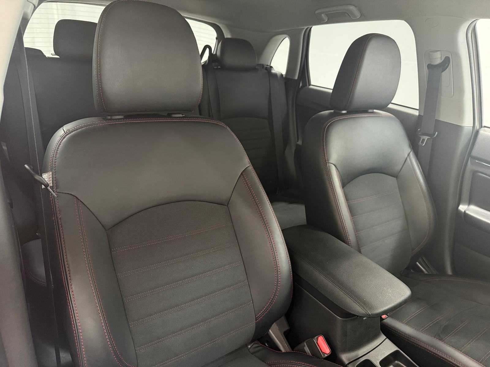 Thumbnail: 2025 Mitsubishi Outlander Sport - 2