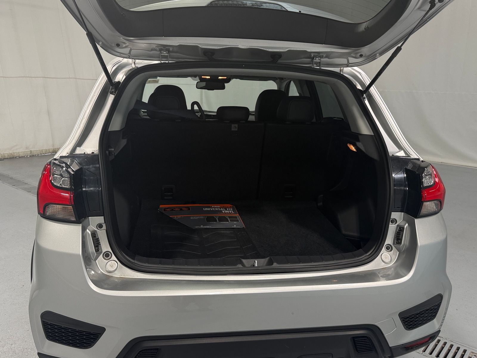 Thumbnail: 2025 Mitsubishi Outlander Sport - 7