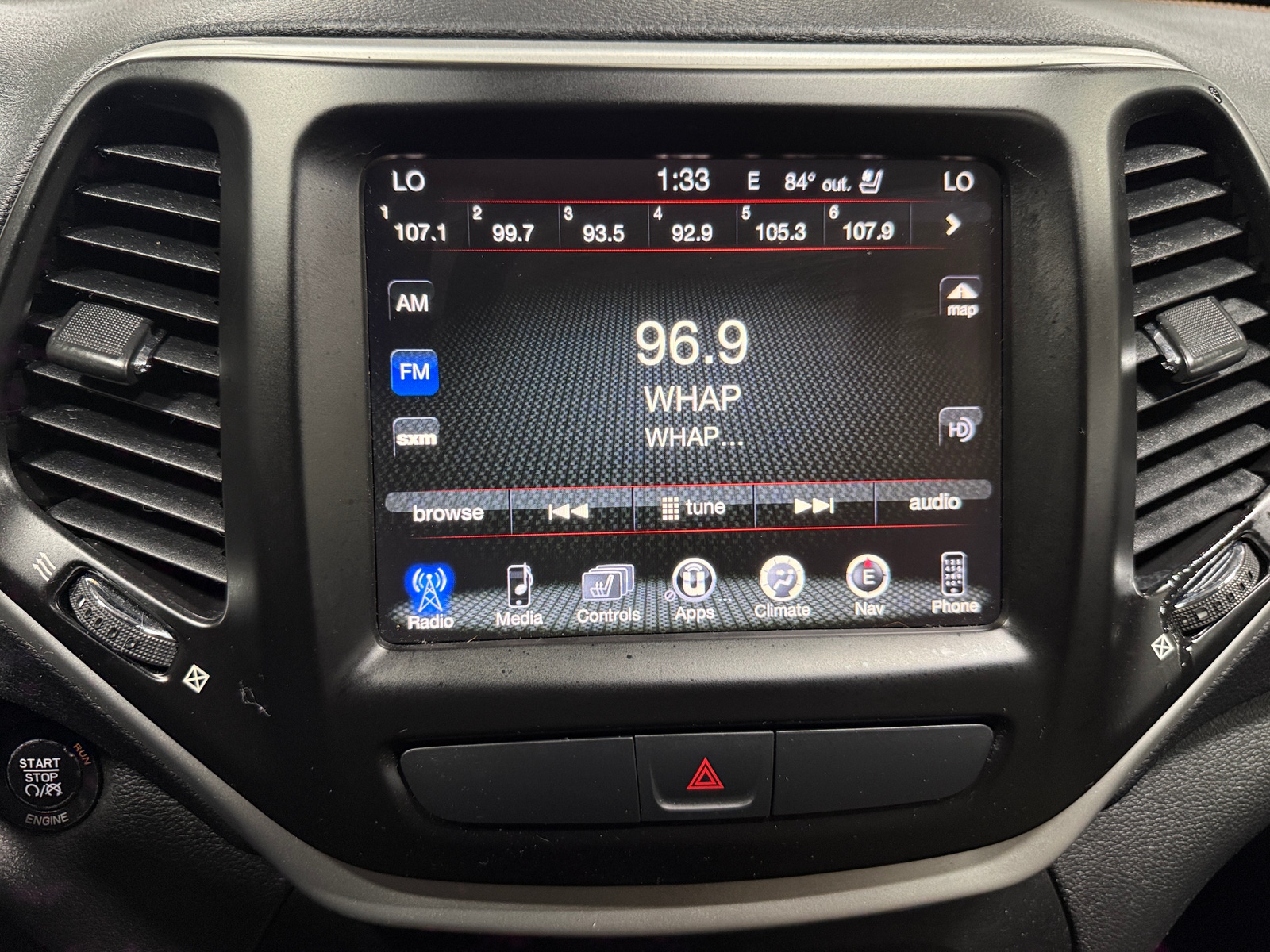 Thumbnail: 2016 Jeep Cherokee - 3